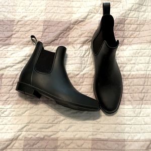 Black Chelsea Rain Boots
